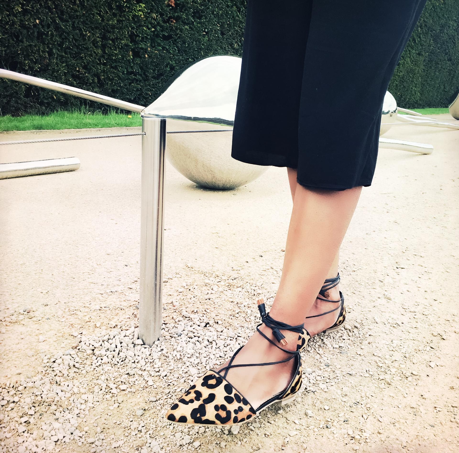 Statement Shoe Boden Flats - Kitty & B