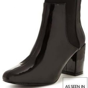 chelsea-boot