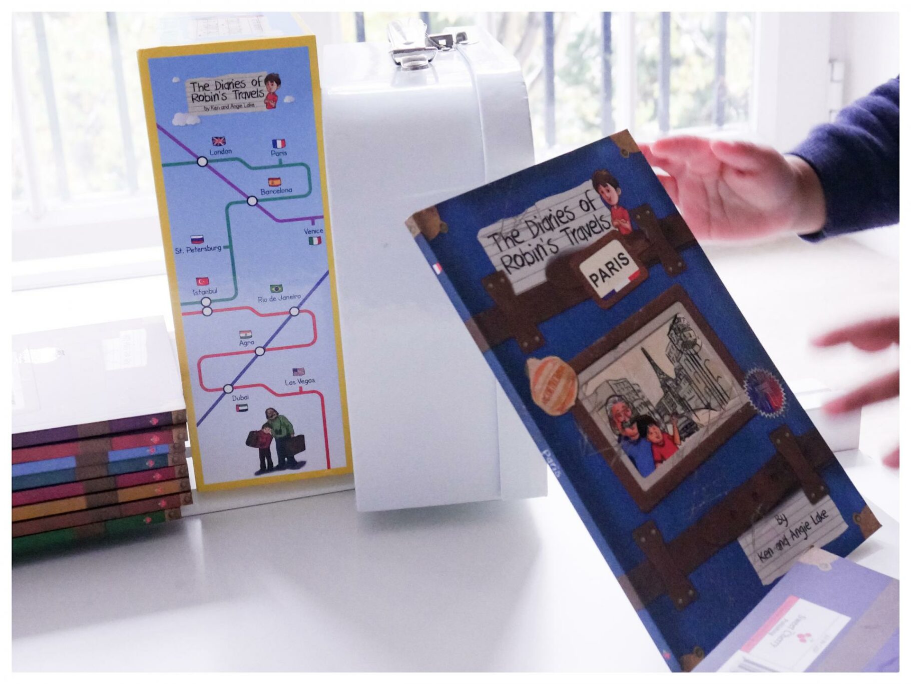 The Diaries of Robin’s Travels | Kids’ Travel Books