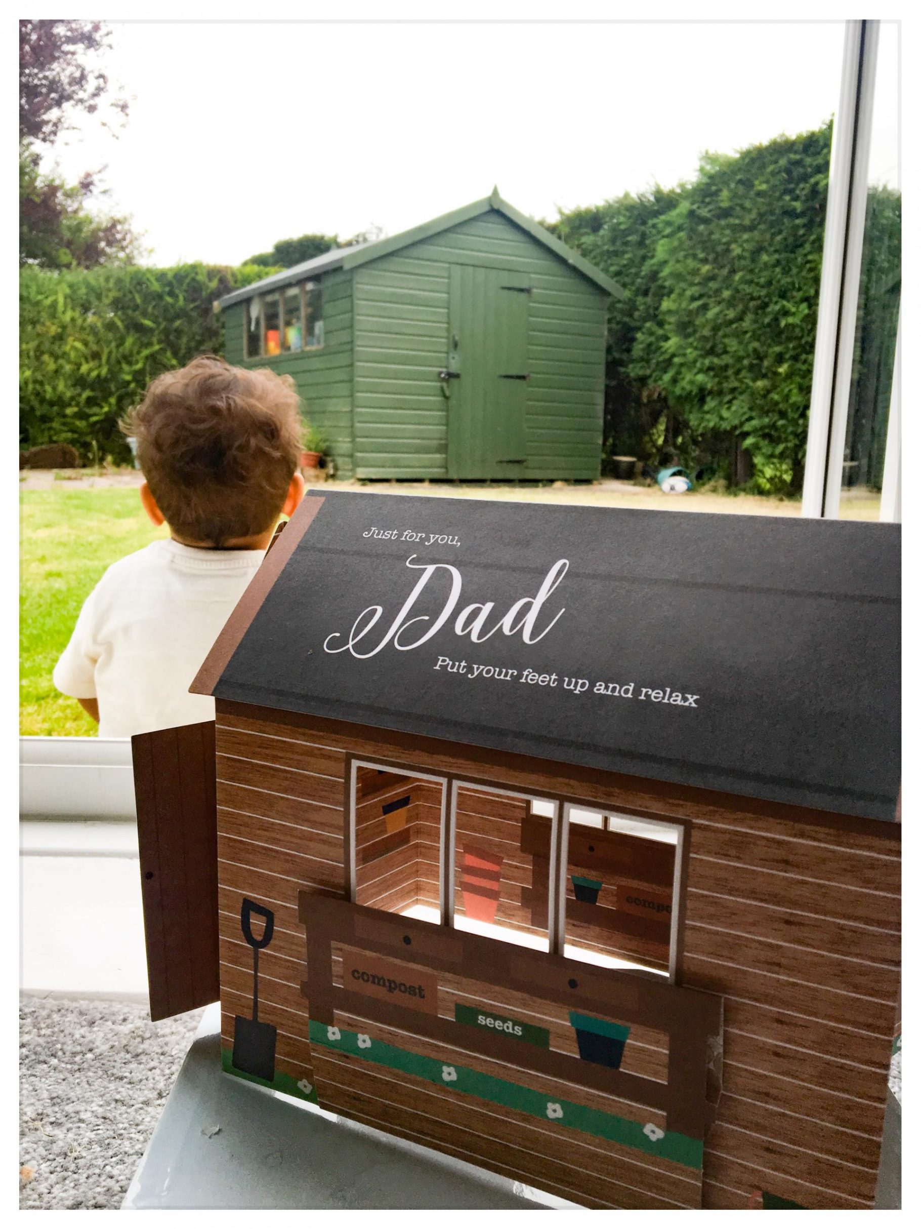 5 Reasons Hallmark and Tesco have your gifts for dad wrapped up