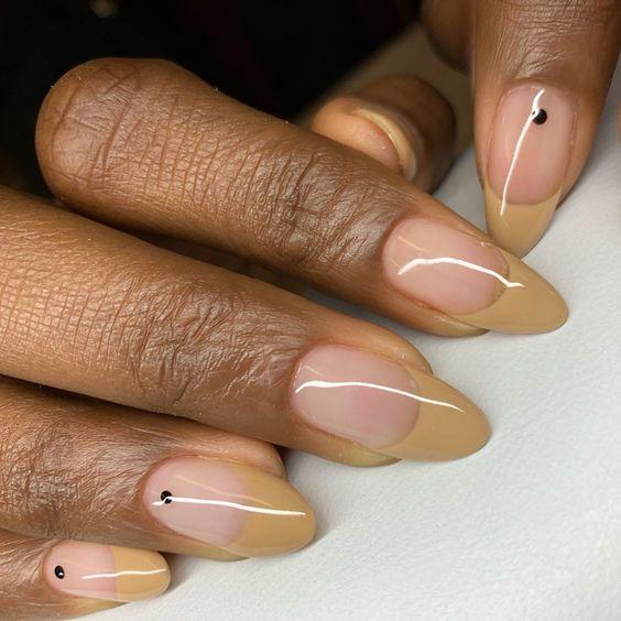 Brown Neutral French Manicure | We love a classic French manicure, it's elegant and timeless. But, we also love classic with a twist. Here are all the alternative French manicure styles you need | www.kittyandb.com #Brown #BrownNails #NailArt #French #Tip #FrenchManicure #Nails #BrownSkin
